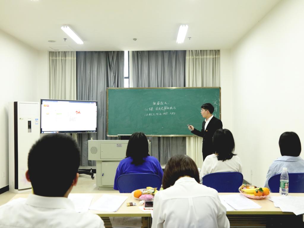 湖南省普通高校师范生技能竞赛校级选拔赛暨我校师范生技能竞赛举办