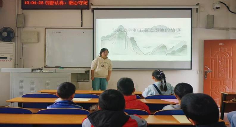 房间里的一群小孩 AI 生成的内容可能不正确。