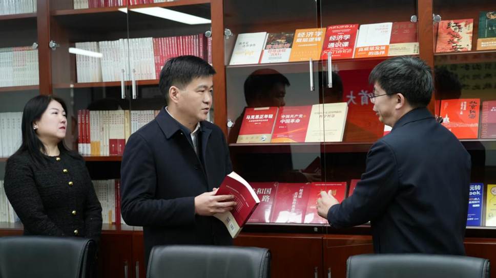 d4af2ef7551a8fbf0a6825e2967a2a61