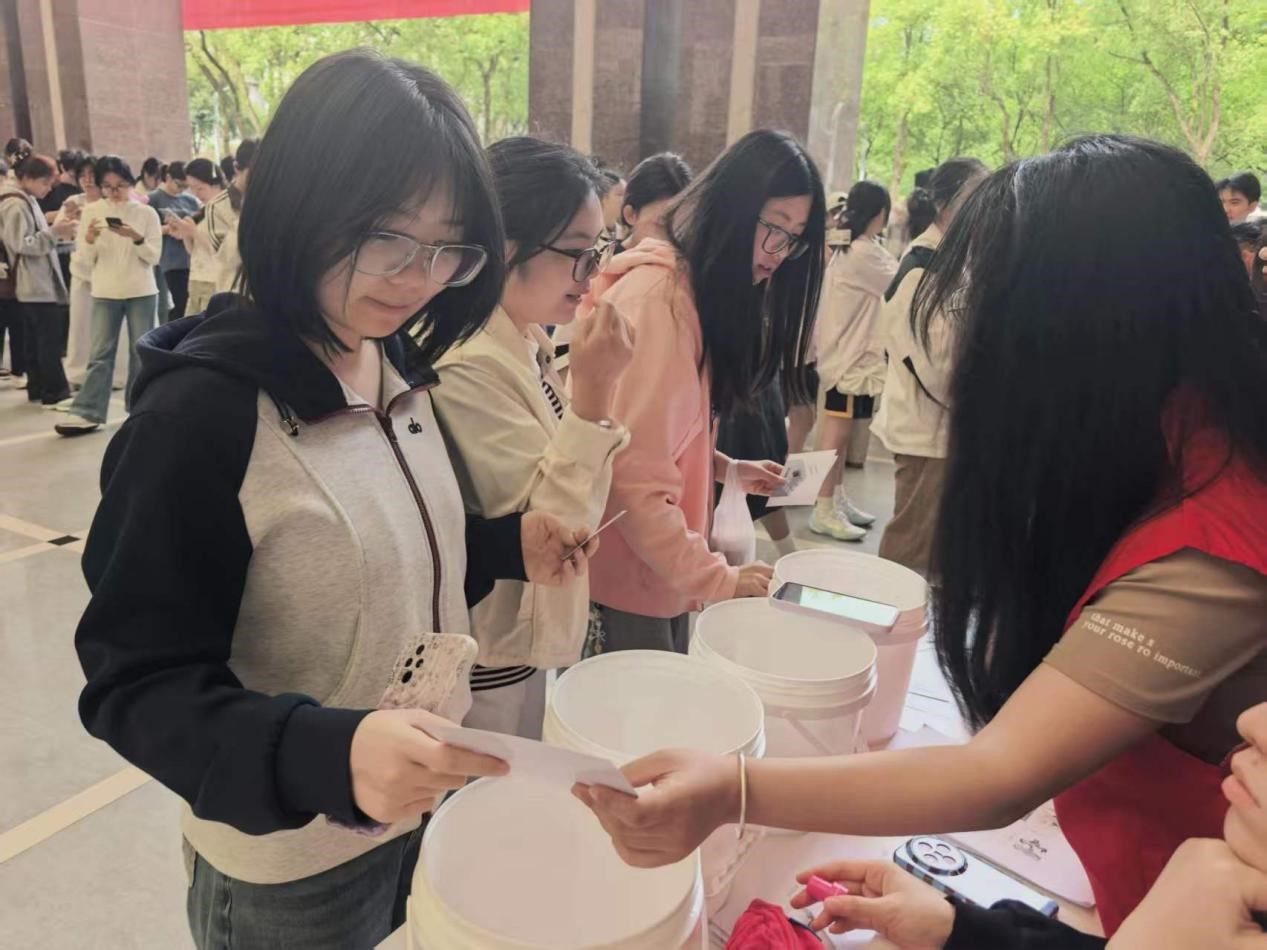 图片13.jpg